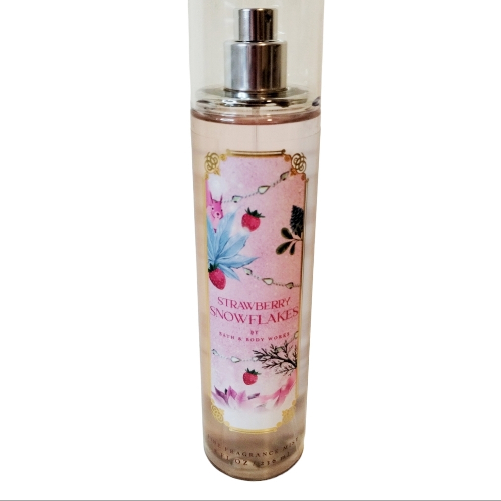 Bath & Body Works Seasonal STRAWBERRY SNOWFLAKES Body Care Sweet Aroma Womens